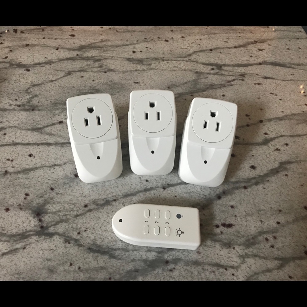 3 Sets-Remote Plugin Clickers